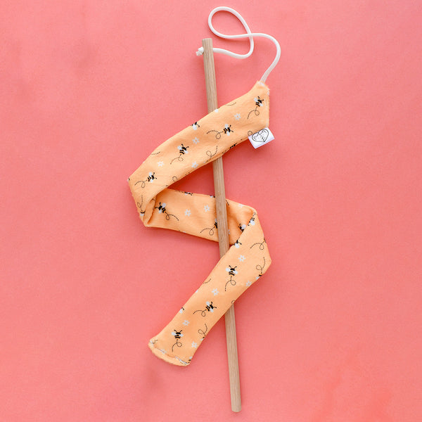 Honeybees Chaser Interactive Cat Toy