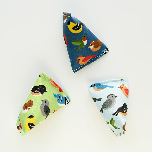 Backyard Birds Pouncers Cat Toys