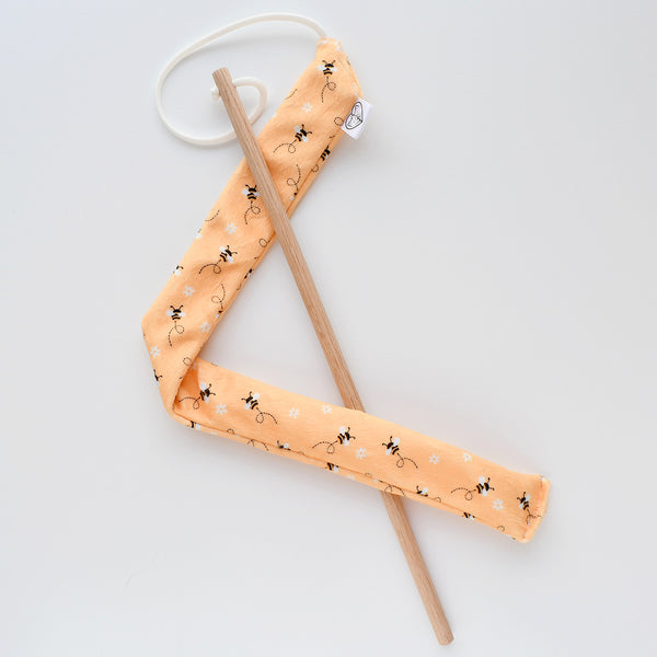 Honeybees Chaser Interactive Cat Toy