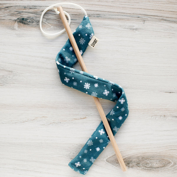 Snowflakes Chaser Interactive Cat Toy