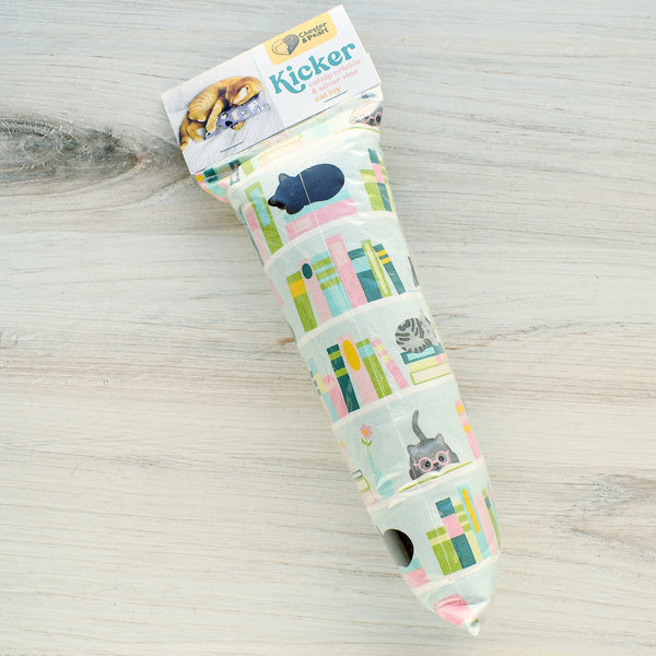 Bookshelves Kicker Cat Toy