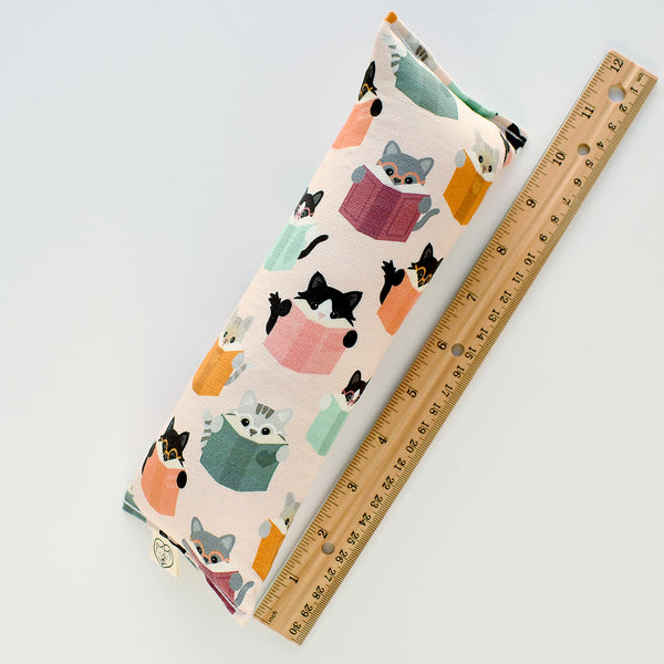 Reading Cats Kicker Cat Toy