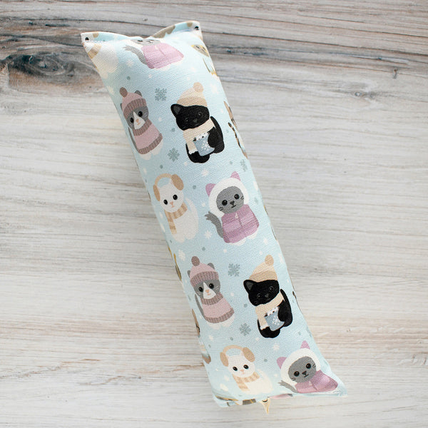 Snuggle Season Kicker Cat Toy - ice blue