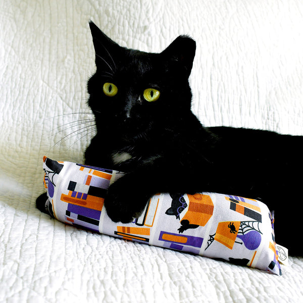 Haunted Library Kicker Cat Toy