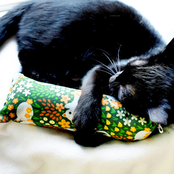 White Cat in Flowers Kicker Cat Toy
